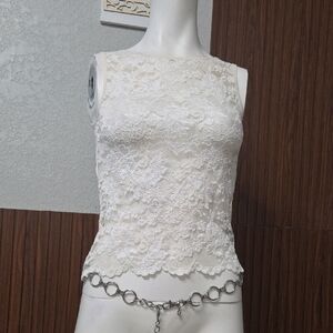 Vintage Ann Ferriday", "Coquette", "Fairycore" y "Floral Lace"